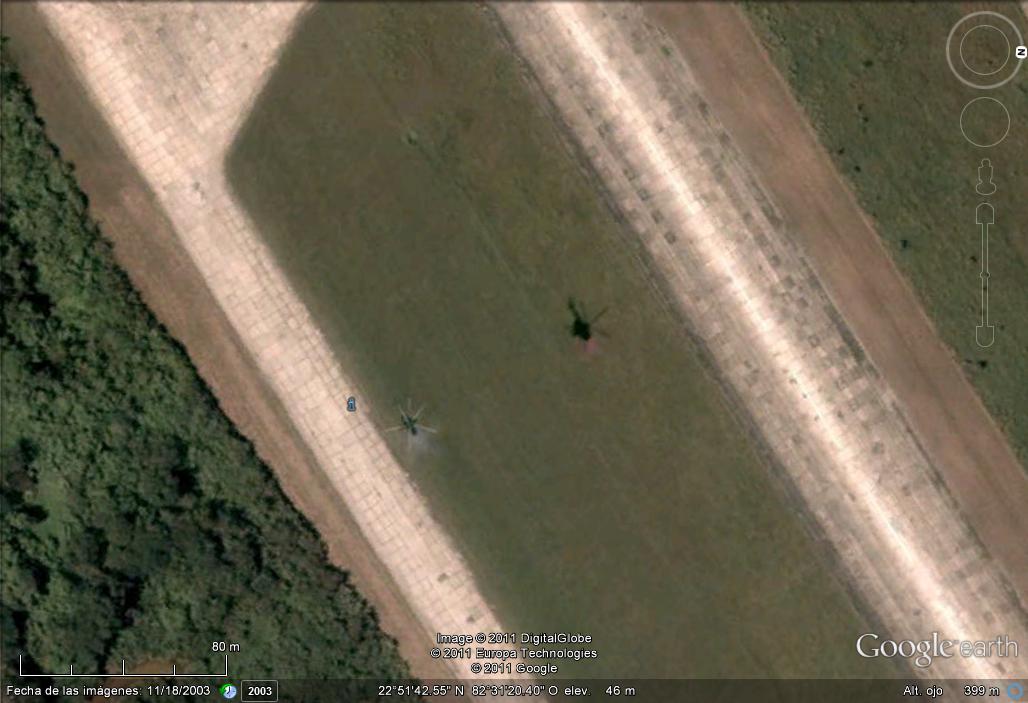 Helicóptero volando en San Antonio de Baños - Cuba 0 - Helicóptero en vuelo rasante sobre el agua 🗺️ Foro Belico y Militar