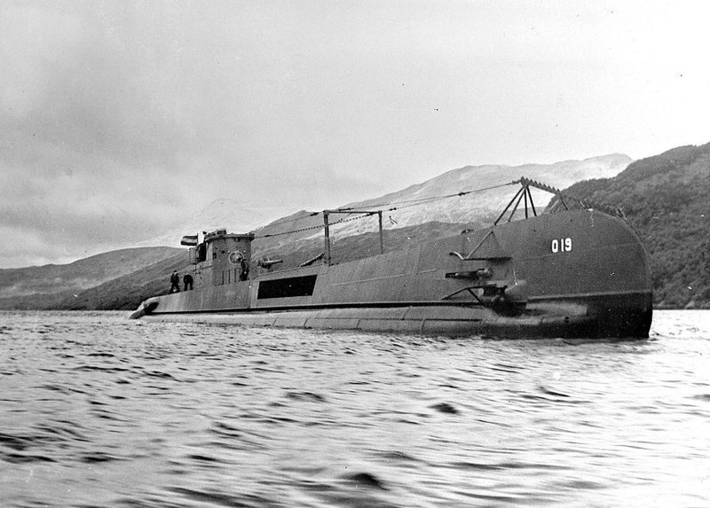 Submarino HNLMS O-19 - Ladd Reef, Mar del Sur de China 0