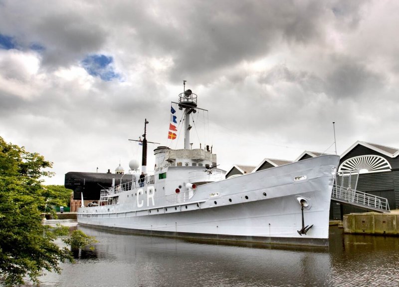 Barco Vapor de Guerra HNLMS Abraham Crijnssen 2