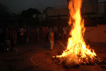 Holi, Maharastra, India 0