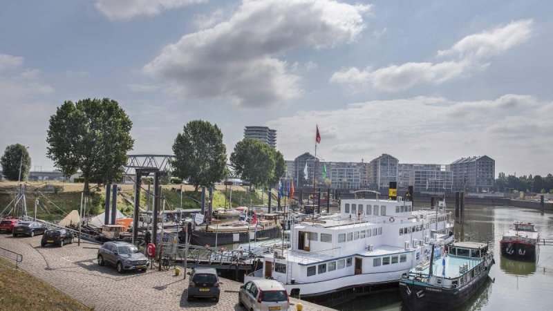 Hugo Basedow Paddle Steamer - Países Bajos 1 - Barcos Rueda de Paleta o Vapor de ruedas ⚠️ Ultimas opiniones