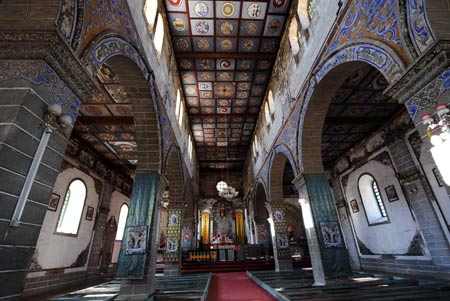 Iglesia Catolica en Cizhong, Tibet, China 1