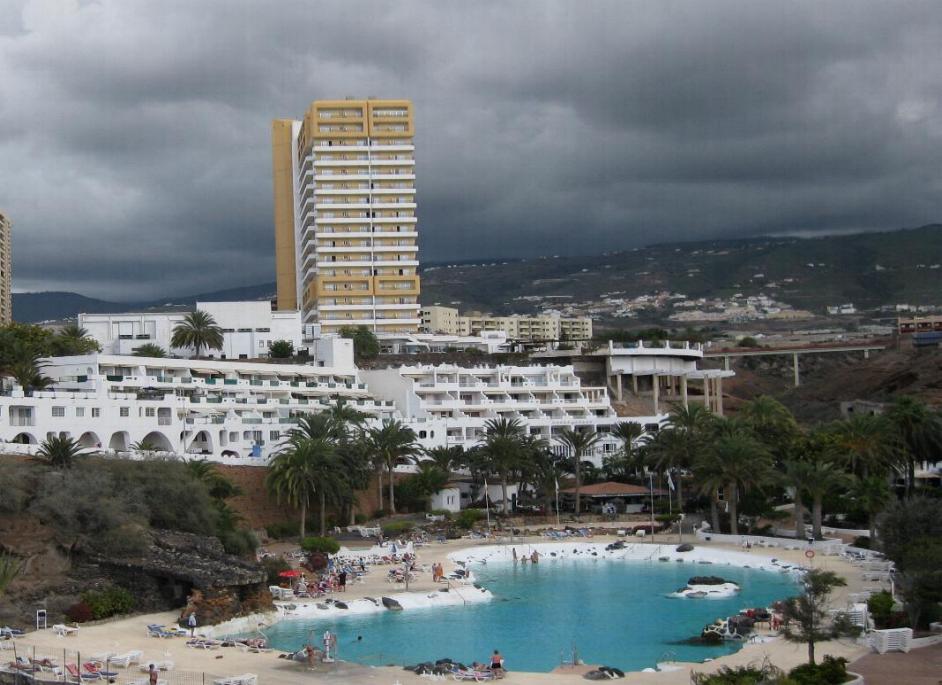 Hotel Fiesta Oasis Paraiso, Adeje, Tenerife sur, Canarias 1