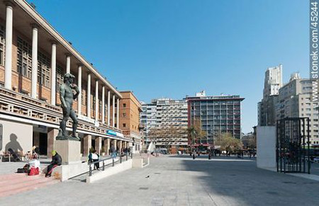 Intentendencia Municipal, Montevideo, Uruguay 🗺️ Foro América del Sur y Centroamérica 1