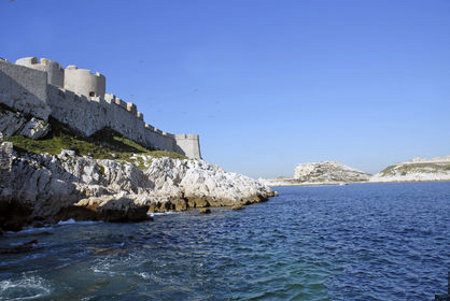 Isla prisión Monte Cristo, Francia 0