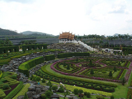 Jardin Tropical Nong Nooch, Chon Buri, Tailandia 0