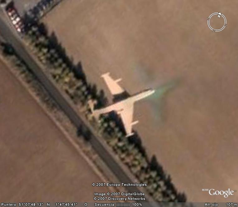 JET PRIVADO ATERRIZANDO - 2 AVIONES EN VUELO 🗺️ Foro General de Google Earth