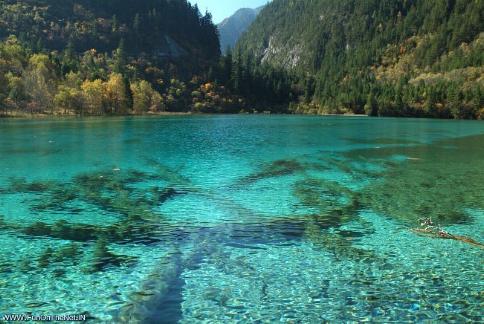 Cataratas del Valle de Jiuzhaigou, China 0