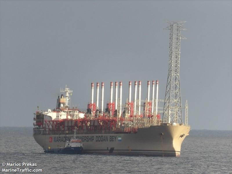 Karadeniz Powership Doğan Bey 1 - Barco Central Electrica o Barcasa de Energia