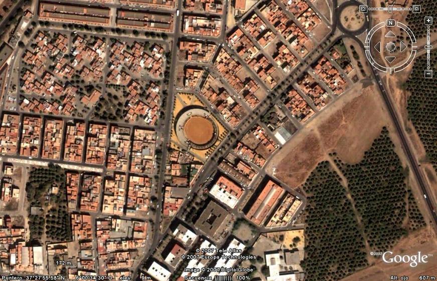 ¿Quién dijo que las plazas de toros eran redondas? 🗺️ Foro General de Google Earth 0