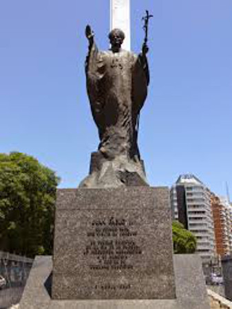 La cruz al Papa Juan Pablo II, Montevideo, Uruguay 1