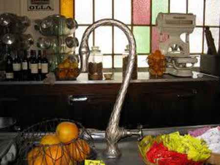 La Esquina de Mertí, San Antonio de Areco, Buenos Aires, Arg 1