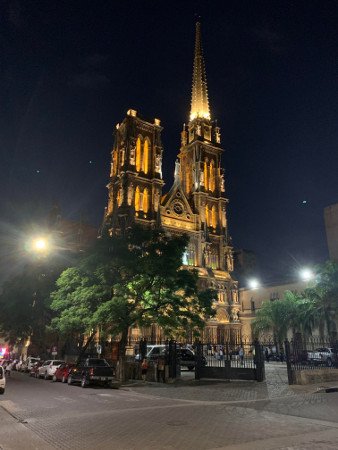 La Iglesia de Los Capuchinos, Cordoba, Argentina 1