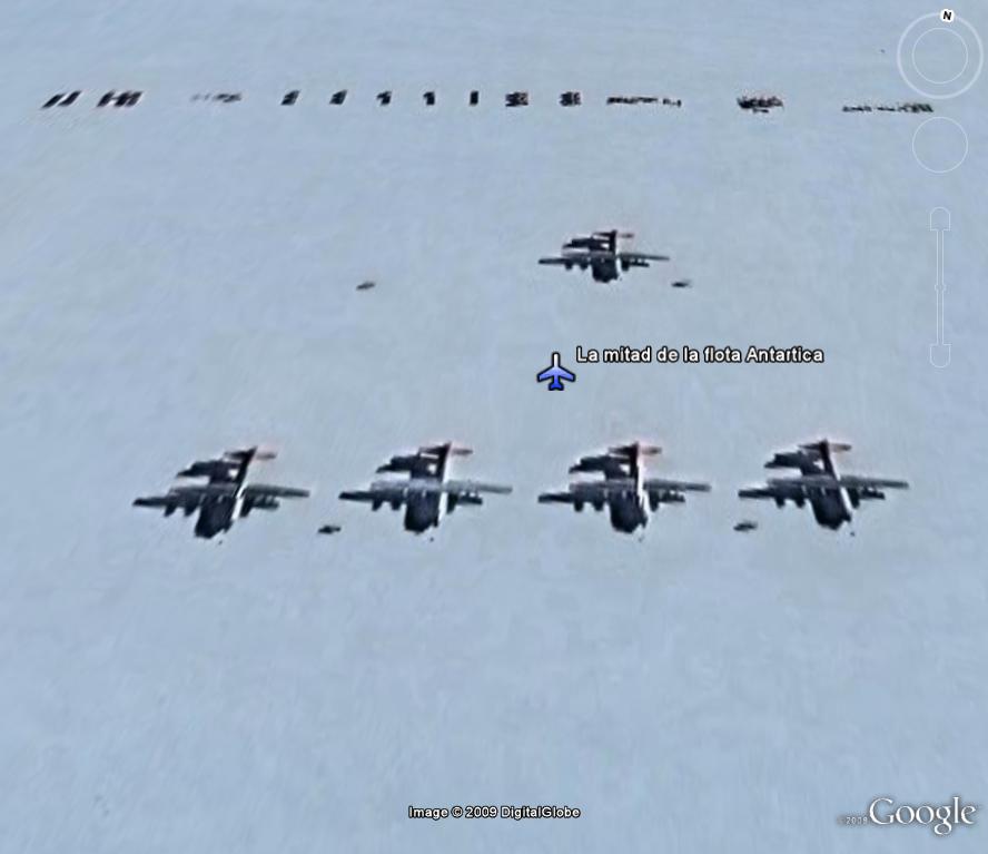 5 aviones en la pista de la base antartica de McMurdo - La mitad de la flota aerea de la Antartida