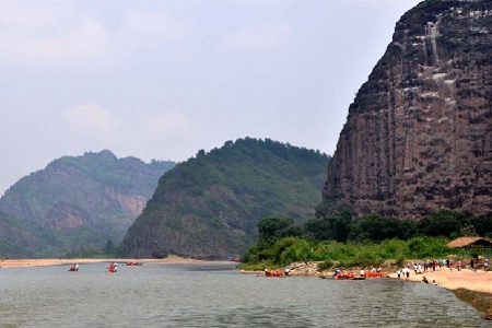 La Montaña Longhushan, Jiangxi, China 1