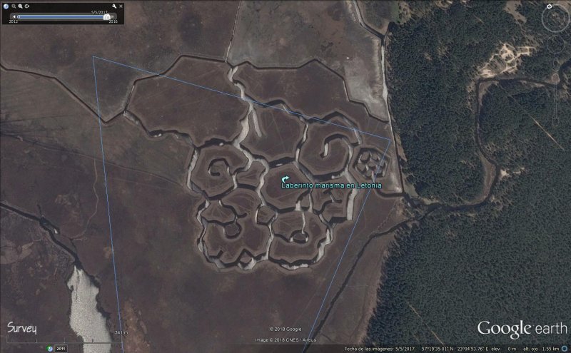 Laberinto en una marisma de Letonia 0 - Flor jardín aeropuerto (Gansú, China) 🗺️ Foro General de Google Earth
