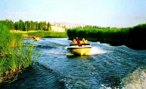 Lago Bosten, Xinjiang, China 1
