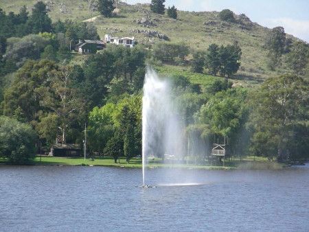 Lago del Fuerte, Tandil, Buenos Aires, Argentina 0