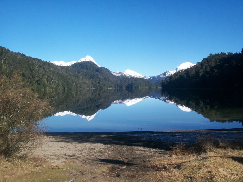 Lago Espejo, Neuquén, Argentina 0