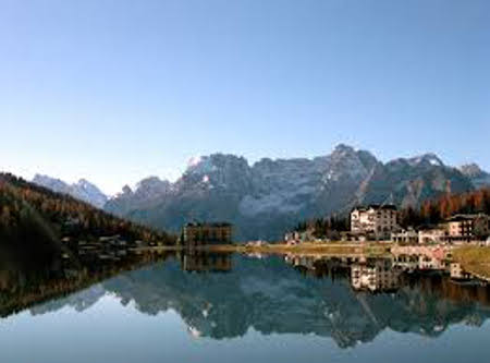 Lago Misurina, Auronzo di Cadore, Belluno, Italia 0