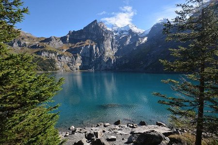 Lago Oeschinen, Kandersteg, Suiza 0