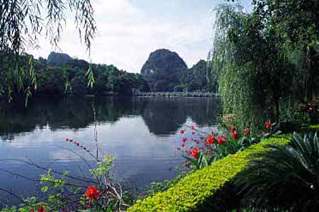 Lago Xinghu, Guangdong, China 2