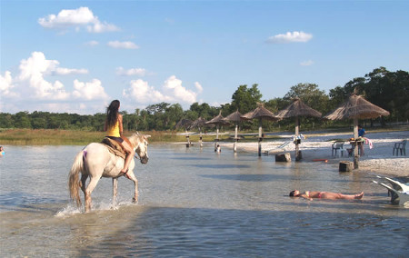 Laguna Blanca, San Pedro, Paraguay 0