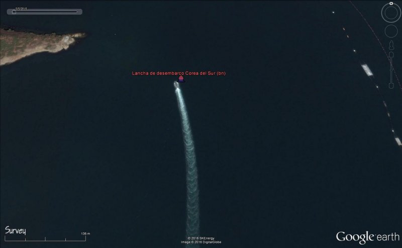 Lancha de desembarco Surcoreana navegando 0 - NAVY SEALS cazados durante sus maniobras 🗺️ Foro Belico y Militar
