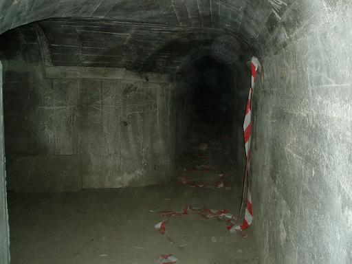 Una foto de una de las galerías interiores - Defensas de Madrid en la Guerra Civil