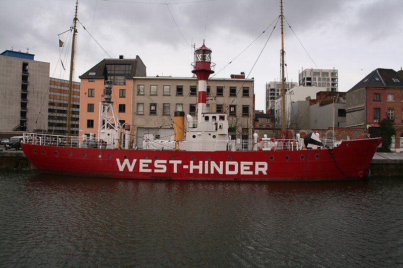 Lichtschip 3 o West-Hinder III - Barco Museo en AMBERES 0 - Barcos Faros, Lightvessel o Lightship