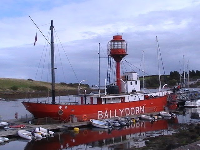 BARCOS FAROS DE IRLANDA: PETREL o BALLYDORN 0 - WLV 605 RELIEF Ahora Barco Museo 🗺️ Foro General de Google Earth