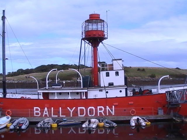 BARCOS FAROS DE IRLANDA: PETREL o BALLYDORN 1 - BF 3 (Bateau-Feu 3) o Le Havre III Ahora BARCO MUSEO 🗺️ Foro General de Google Earth