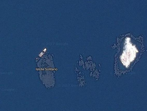 MV LOGOS - en ISLOTE SOLITARIO - CANAL DE BEAGLE 0 - Barcaza El Hacendado varada en Puerto Diamante 🗺️ Foro General de Google Earth