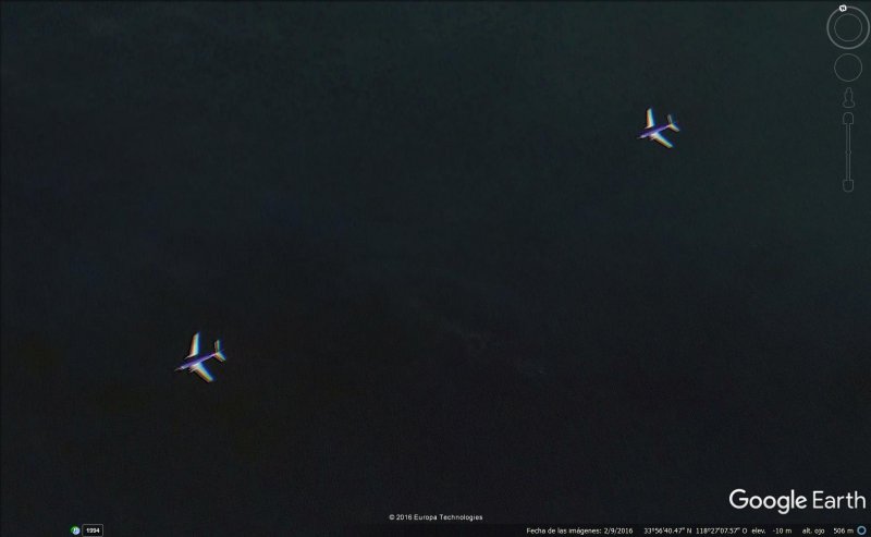 Par de aviones saliendo de Los Angeles 1 - Teoria de las Multiples Sombras Septentrionales 🗺️ Foro General de Google Earth