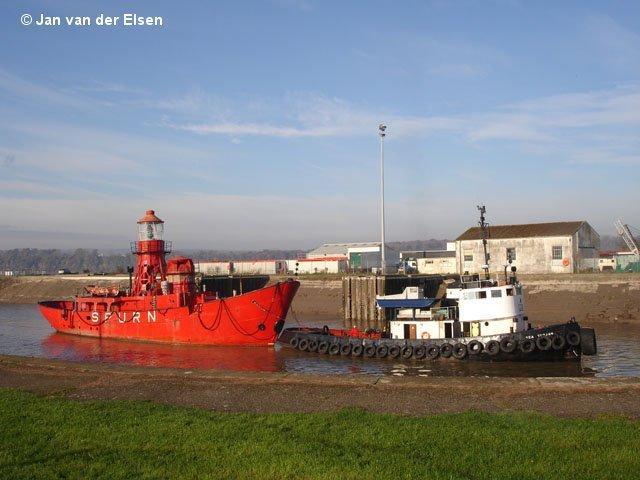 LV 14 SPURN ahora SULA 0 - Barcos Faros, Lightvessel o Lightship 🗺️ Foro General de Google Earth