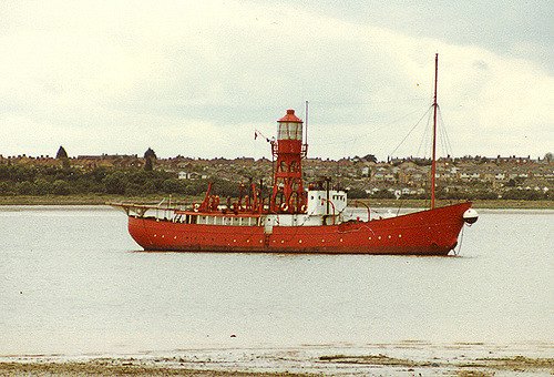 LV 16 Inner Dowsing ahora T.S. Colne Light 0 - Barcos Faros, Lightvessel o Lightship