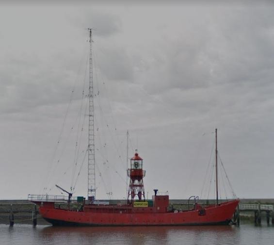 LV 8 Kentish Knock o Barroca 1 - Barco Faro, Canning Dock, Embarcadero en Liverpool 🗺️ Foro General de Google Earth