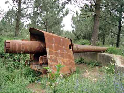 Monteferro- Ruinas de Defensas Costeras 2