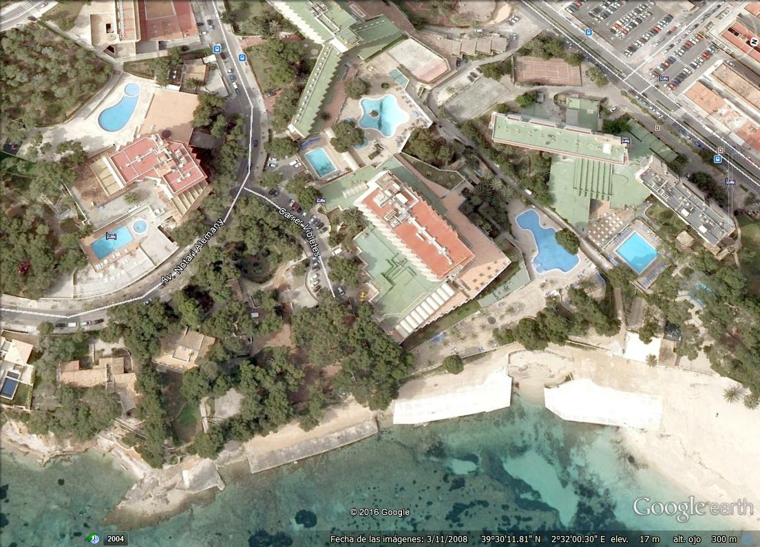 Piscinas de la meca del balconing: Magaluf, Mallorca 1 - Piscinas Salou - Tarragona - España 🗺️ Foro General de Google Earth