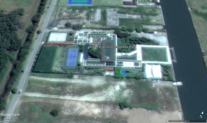 Casa de Neymar en Mangaratiba, Brasil 0 - Pista de tenis arrugada 🗺️ Foro General de Google Earth