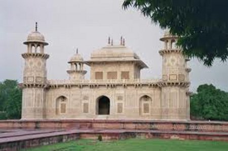 Mausoleo Itimad Ud Daulah, Uttar Pradesh, India 1