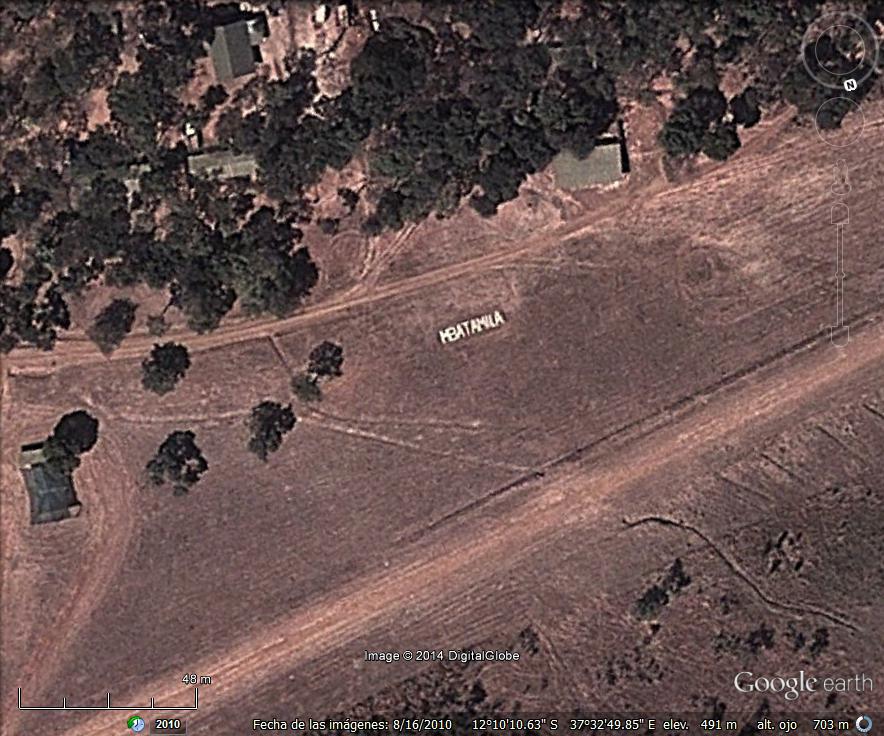 Mbatamila - Pueblo del norte de Mozambique 1 - Escudo de Bolivia - Ururo 🗺️ Foro General de Google Earth