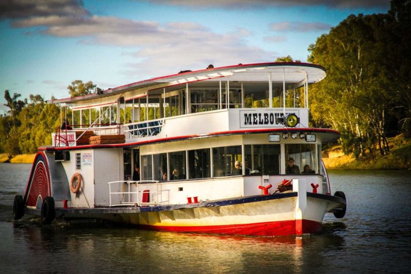 Melbourne Paddle Steamer, Australia 1