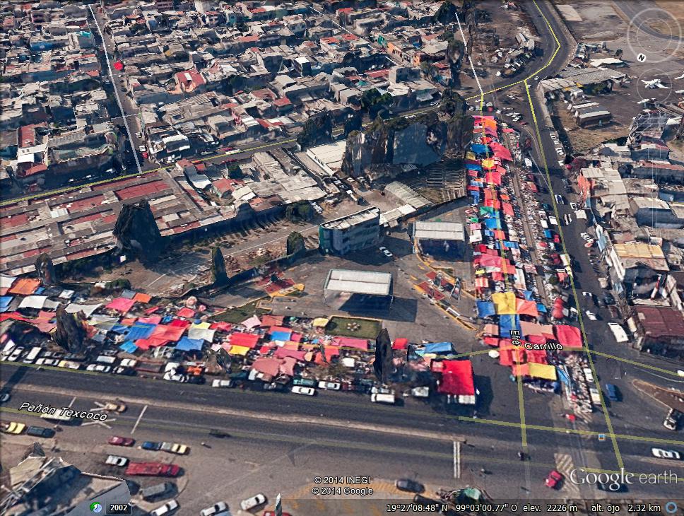 Mercadillo muy colorista en Ciudad de Mexico 1