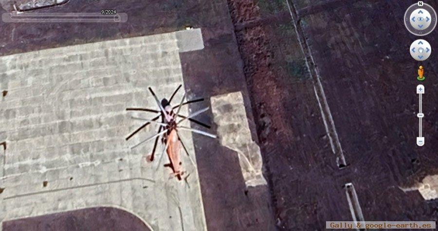 MI-26 en Daxing'anling Oroqen Airport, China 1 - Helicóptero Mil Mi-26 (El helicóptero más grande del mundo)