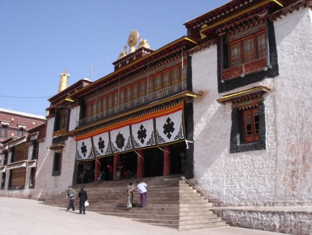 Monasterio de Jampaling, Chamdo, Xizang, China 1