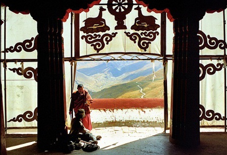 Monasterio Ganden, Xizang, China 0