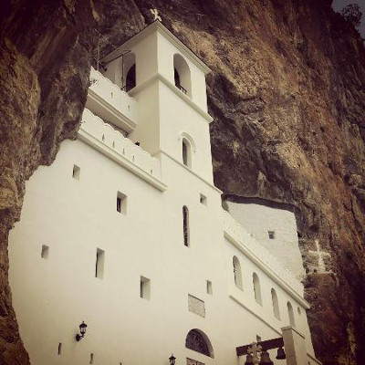 Monasterio Ostrog, Podostrog, Montenegro 1