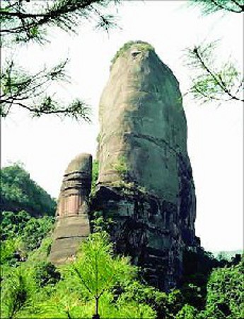 La Montaña Danxiashan en Guangdong, China 2