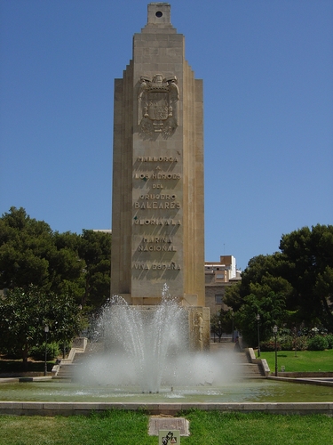 monumento al crucero Baleares - Grandes Estatuas y Monumentos